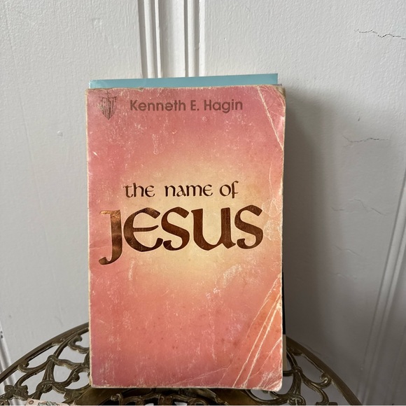 Christian Book Collection - Picture 6 of 11